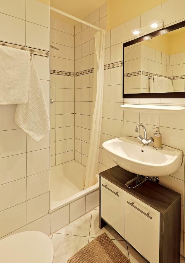 Design Apartment Naehe Duesseldorf クレーフェルト エクステリア 写真